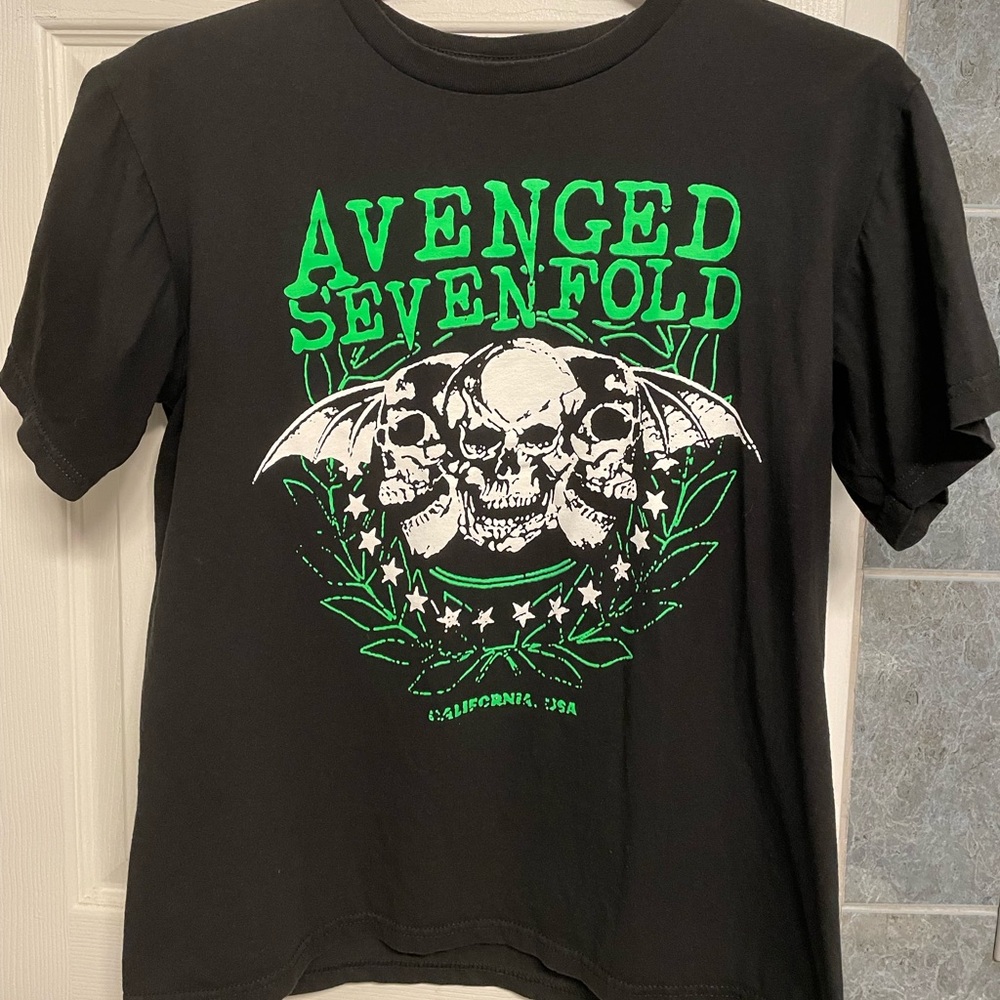 AVENGED SEVENFOLD adult small generic t-shirt.